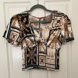 GUESS Fitted Top with flutter sleeves